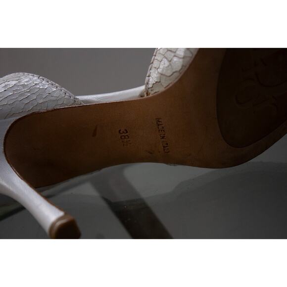 Dior White Snake Skin Crackle Slip On D C Peep Toe Heels Size 38.5 / 8.5 US - Picture 14 of 14